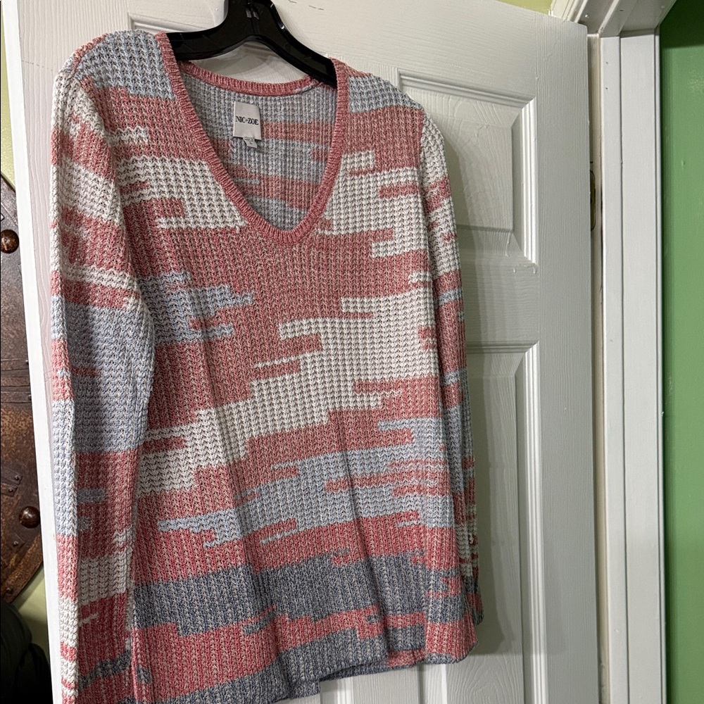 NIC+ZOE V-Neck Sweater - Pink and Gray Pattern-Authentic 💯